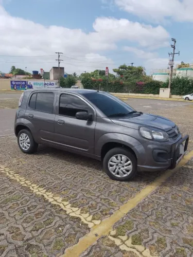 Fiat Uno Attractive 1.0 EVO Fire Flex 8V 5P 2021