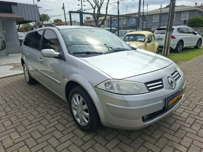 Renault Megane Grand Tour Dynam. Hi-flex 1.6 16V 2012