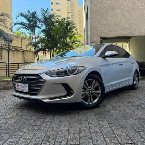 Hyundai Elantra 2.0 16V Flex Aut. 2017