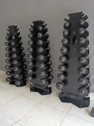 Jogo de halteres emborrachados ( entrego) 1100$