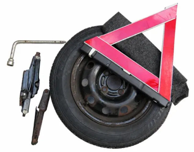 KIT ESTEPE / STEP ORIGINAL FIESTA 2012/2013 - FORD KA - RODA E PNEU ARO 14