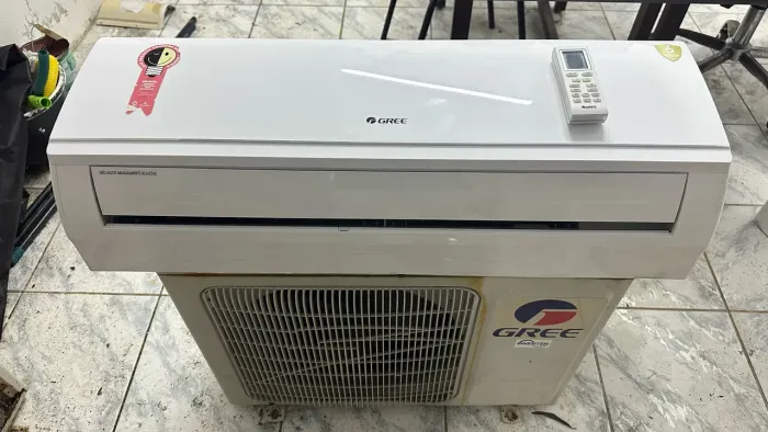 Ar condicionado split gree, 12.000 btus inverter.