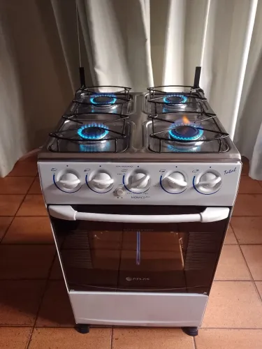 Fogão 04 bocas, no precinho para ir embora, acendimento eletrico, marca Atlas
