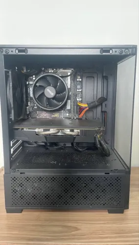 PC Gamer Ryzen 5 4500 + RX 580 8GB + SSD NVMe 480GB + HD 500GB (ACEITO TROCAS)