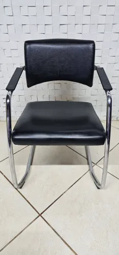 CADEIRAS FIXAS USADAS