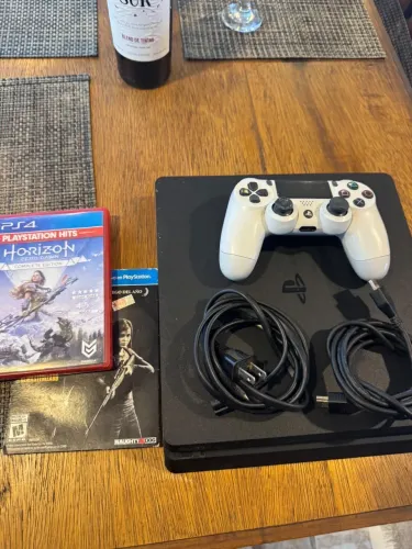 Play 4 slim