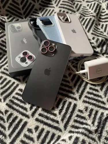 IPhone 13 SEMI NOVO