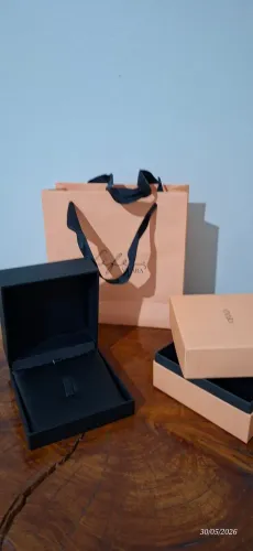 Caixa grande Vivara + sacola peq. Vivara Life