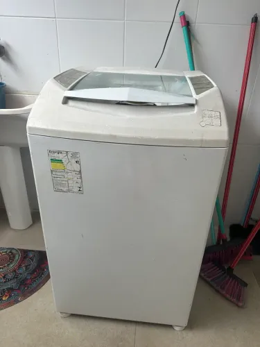 Máquina de lava com defeito Brastemp 