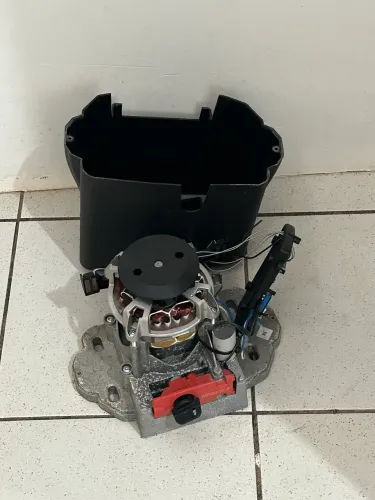 Vendo motor de portão Garen