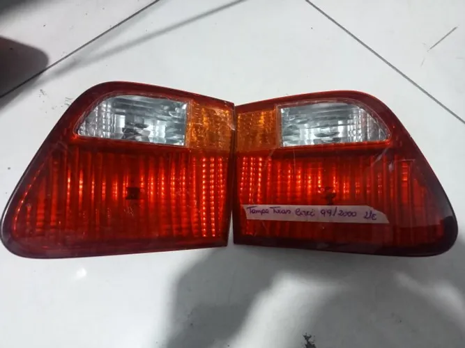 Par de lanterna Civic 99/2000