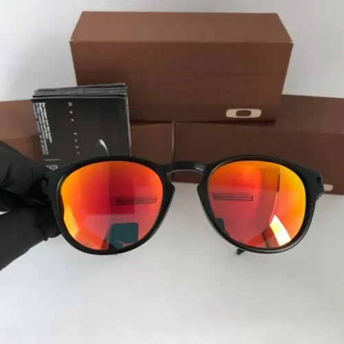 Óculos de sol Oakley Latch Round ferrari ruby lentes polarizadas 