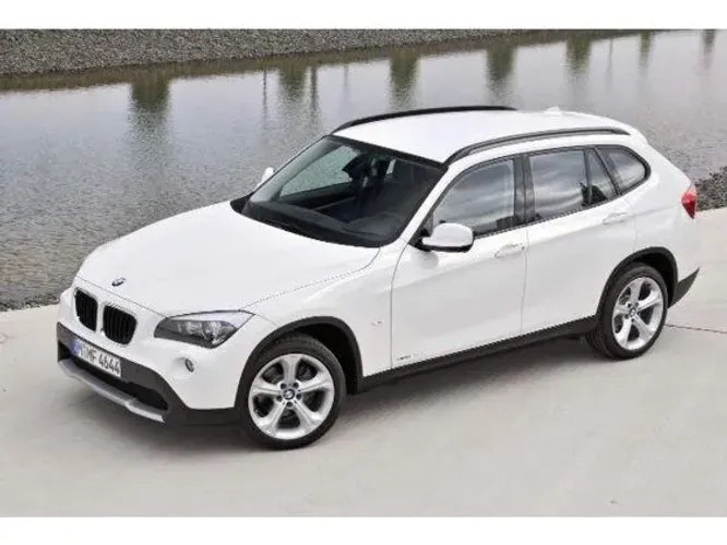 Sucata BMW x1 2012
