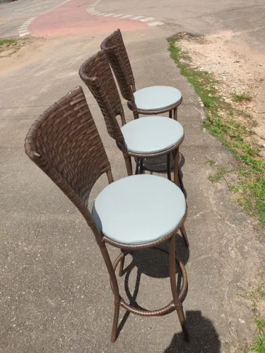 Banco pra balcão americano, ?