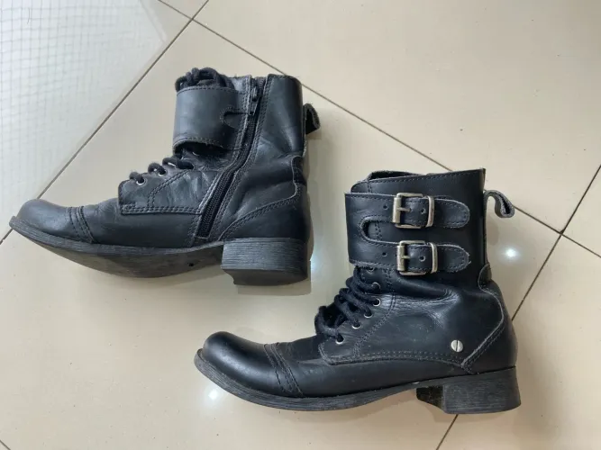 Bota couro legítimo TAM 35/36