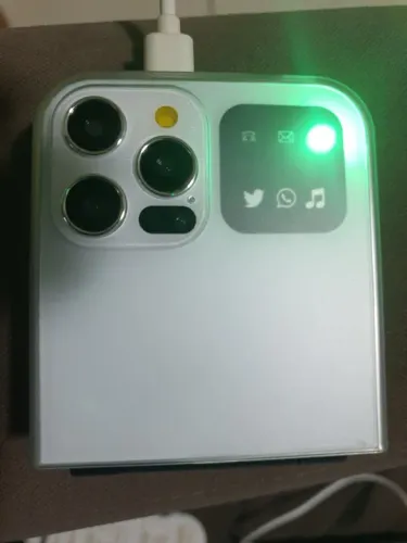 Telefone De Função Clássica i15 Pro Botão Flip Phone De Cartão Duplo Elderly 2G 