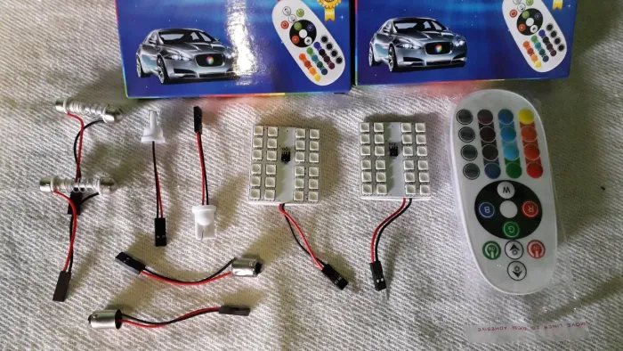 Kit de Iluminação LED para Carro com Controle Remoto aceito cartão!
