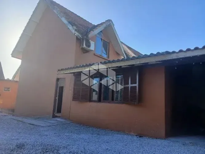 Casa 3 dormitórios no Vargem do Bom Jesus