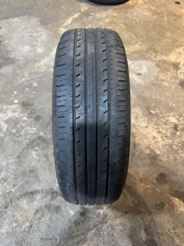 Pneu Aro 16 Goodyear EfficientGrip SUV 205/65R16 95H