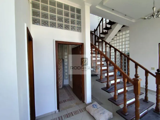 Prédio, 264 m² - venda por R$ 1.150.000,00 ou aluguel por R$ 9.046,45/mês - Canhema - Diad