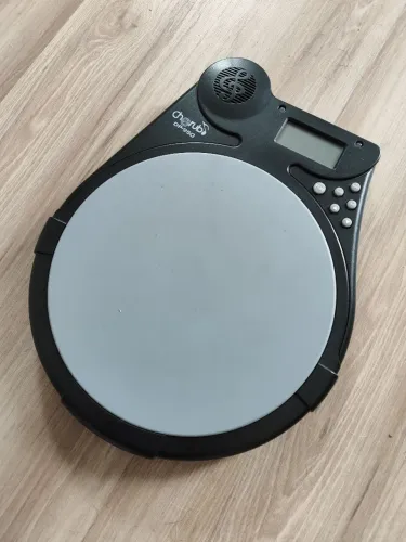 Pad de estudo Cherub DP-950
