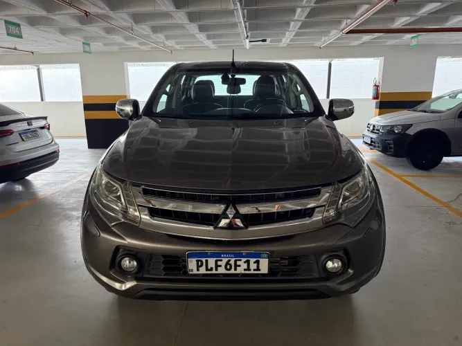 Mitsubishi L200 Triton Sport HPE-S 2.4 CD Dies. AUT 2019