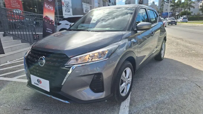 Kicks Active 1.6 CVT