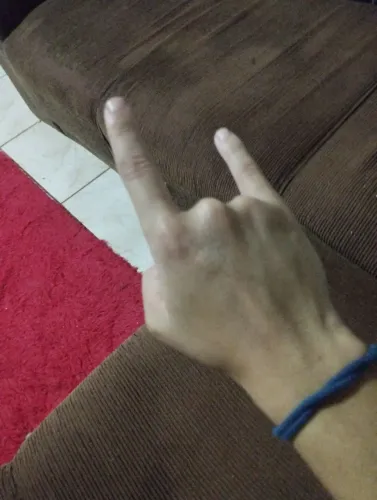 Pulseira de macramé azul