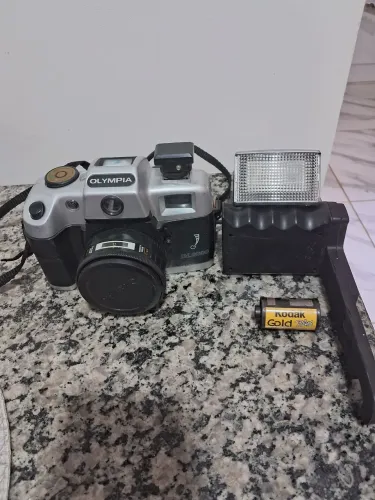 Maquina fotográfica antiga