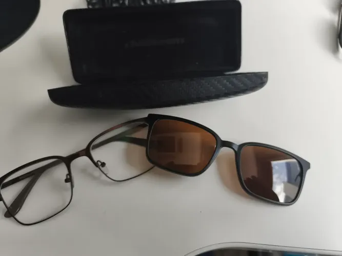 Oculos clip on 