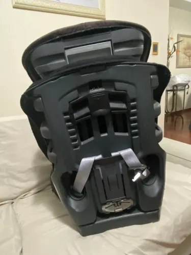 Cadeirinha de bebê para carro