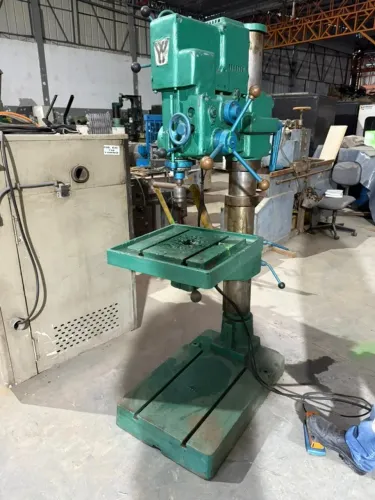 Furadeira de Coluna Yadoya FY-A-38