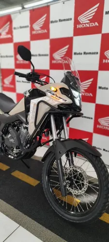 Honda Sahara 300 ADV 0Km, modelo 2026