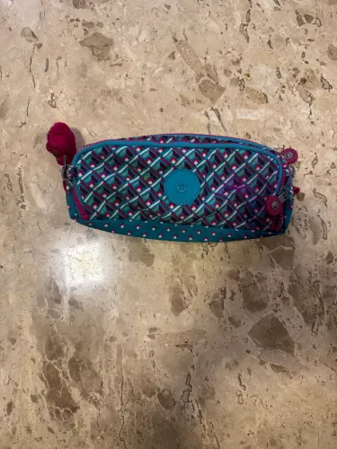 Estojo Kipling