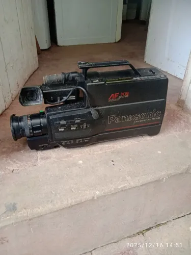 Filmadora anos 80 VHS AF X,8