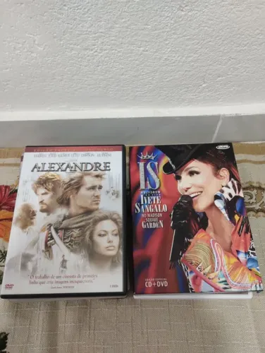 DVDs duplos.