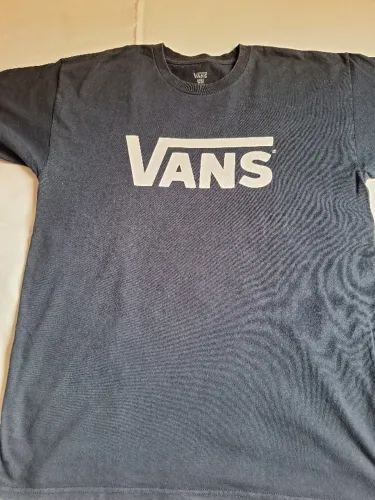 Camiseta Adulto Marca VANS - Azul Marinho - Tam L -seminova em ótimo estado