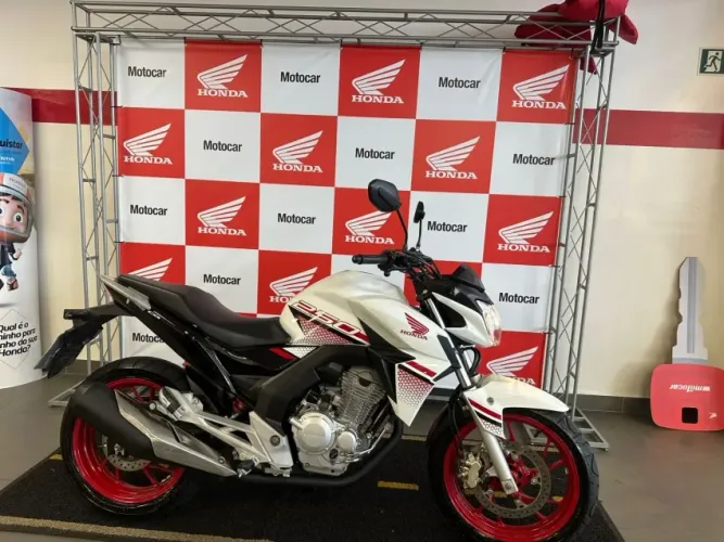 CB 250F TWISTER CBS 2022/2022