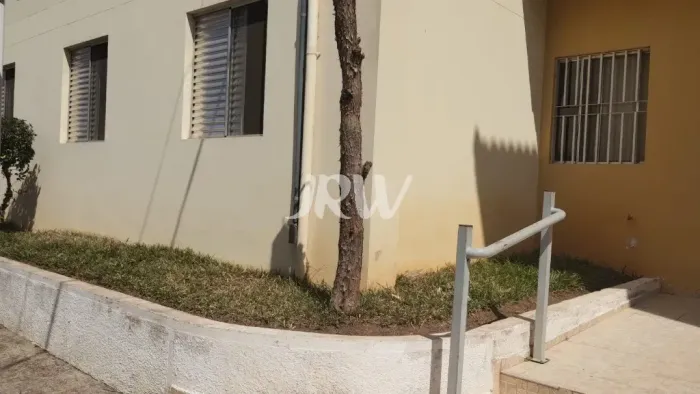 APARTAMENTO A VENDA NO CONDOMÍNIO VILAGGIO AZALEIA BAIRRO JARDIM JULIANA NA CIDADE DE INDA