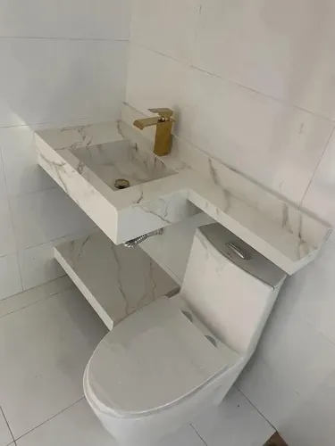 Pia porcelanato branco rajado com braço 