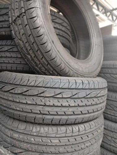 ? Preço baixo pra acelerar! pneu 175/70 R13 por R$235 no pix!