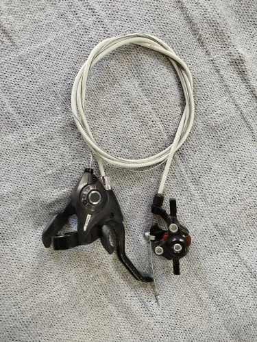 Freio a disco mecânico Shimano com trocador integrado