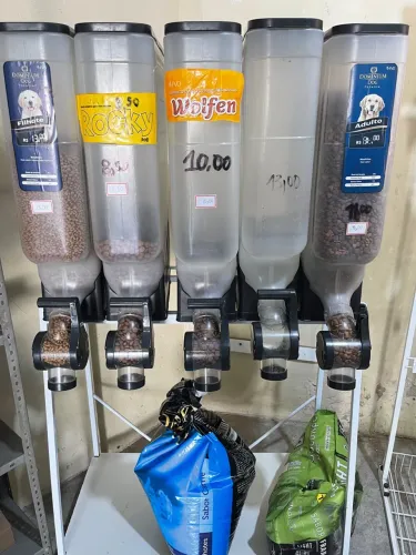 Dispenser para Rações - Capacidade Aproximada de 20kg - Aceito Cartão 
