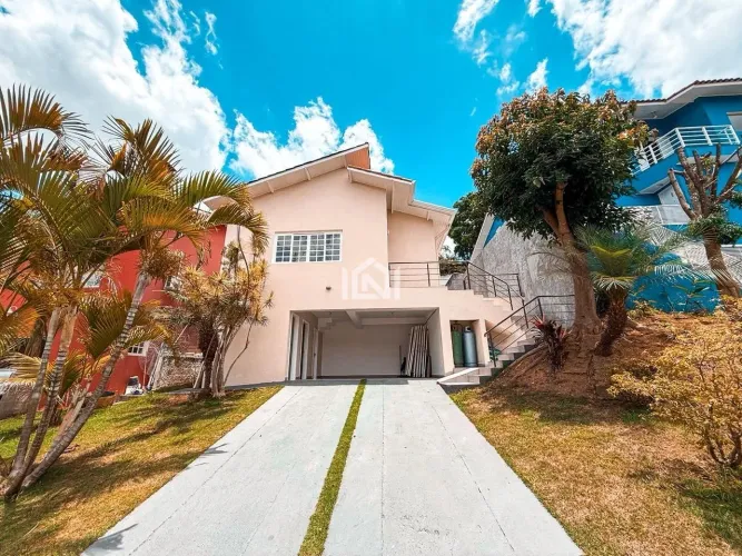 Casa à venda no condomínio Jardim das Acácias