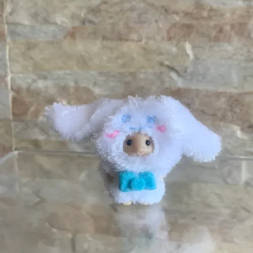 Roupinha Cinnamoroll Sylvanian Families