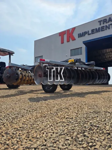 GRADE NIVELADORA DE CONTROLE 36 DISCOS SEMINOVA BALDAN - Tk Tratores Nova Andradina-MS