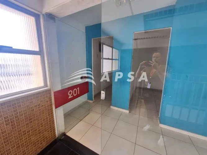 LOJA PARA LOCAÇÃO EM ALCÂNTARA COM ISENÇÃO DE 3 MESES DE ALUGUEL. DÊ VIDA AO SEU NEGÓCIO E