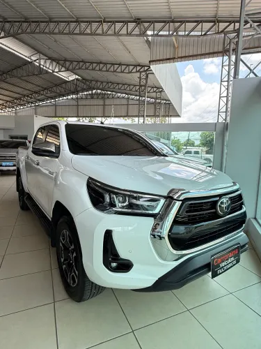 Toyota Hilux 2021