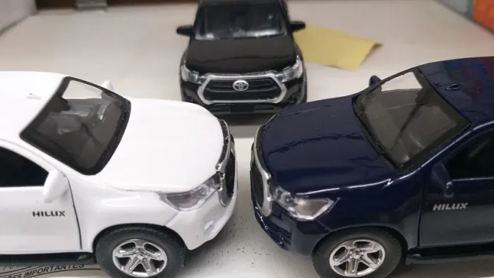 Miniatura Hilux Cabine dupla colecionável