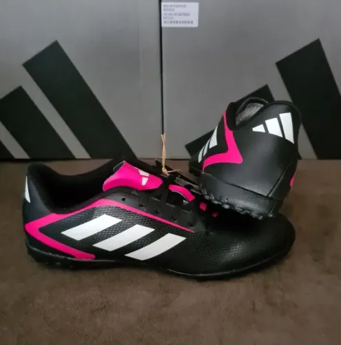 Chuteira Adidas Artilheira VI TF preta e rosa Tam 39 e 41 (original / nova)
